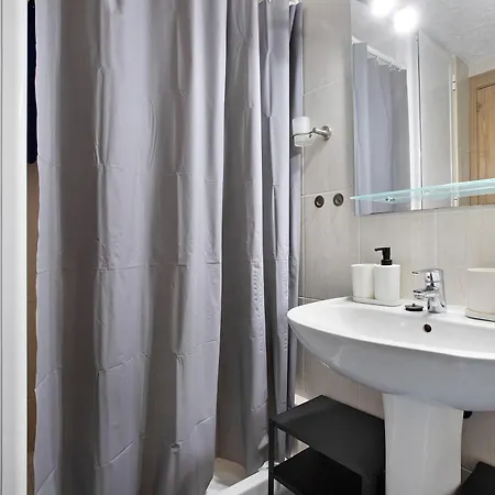 Estudio En La Cascada Torremolinos