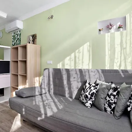 Estudio En La Cascada * Torremolinos